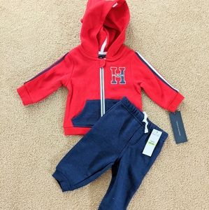 Tommy Hilfiger 2-Peice Sweatshirt Hoodie & Joggers Set